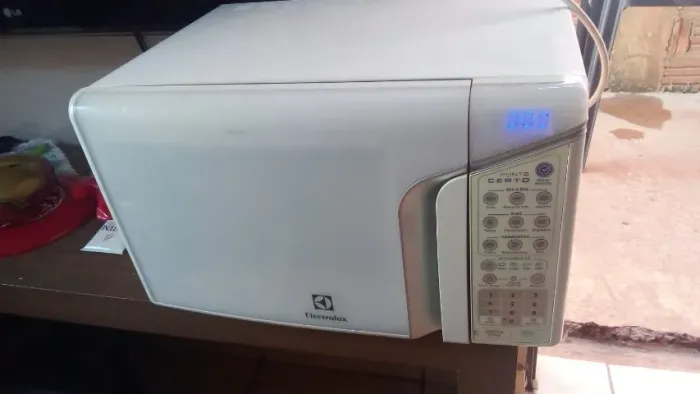 microondas grande 30 litros 127 w 