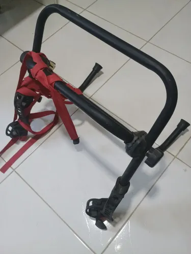 Suporte para carregar bike
