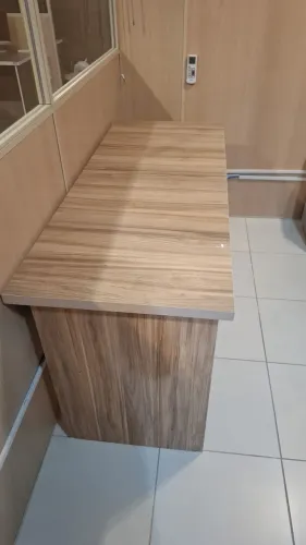 Mesa de Escritório Amadeirada 1,50m - Excelente Estado