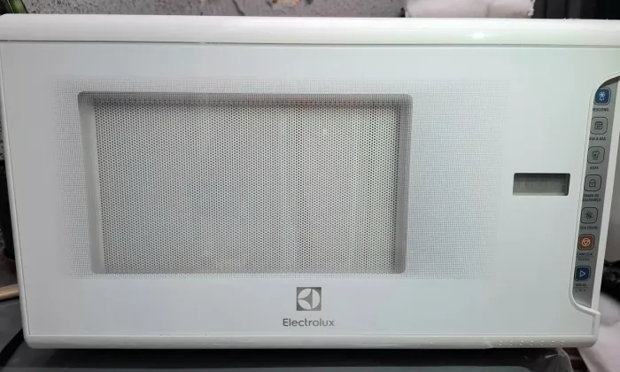 MICRO-ONDAS ELECTROLUX 31 LITROS