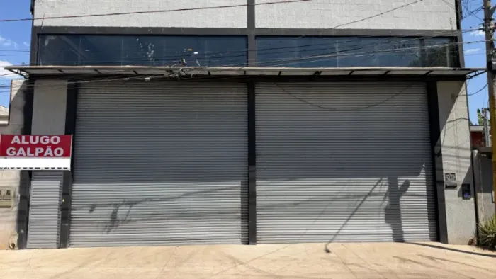 GALPÃO 390 m² | PRÓXIMO À PERIMETRAL NORTE