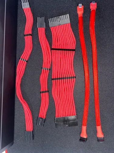 Cabos Sleeved Vermelho