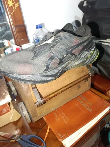 Asics Novablast 3 