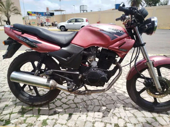 Honda 200cc Strada