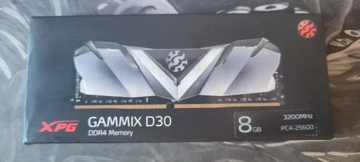Memória XPG Gammix D30 DDR4 8GB 3200MHz