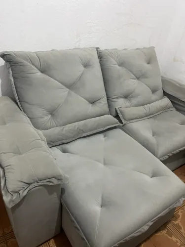 Sofá retrátil 2 lugares - R$900