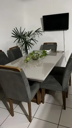 Mesa de jantar 6 cadeiras