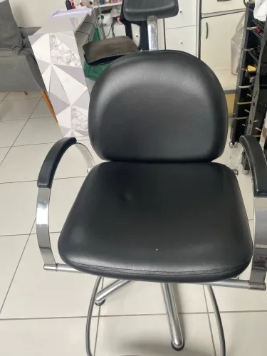 Cadeira para cabeleireiro Ferrante