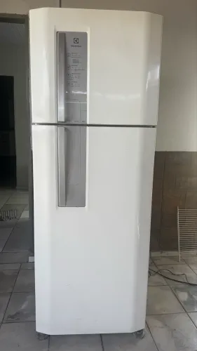 Geladeira Electrolux Frostfree