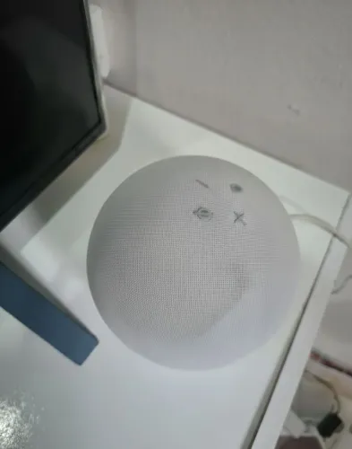 Alexa da maior Echo 4° geração