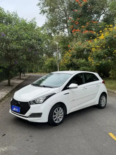 Hyundai HB20 Unique 1.0 Flex 12V Mec. 2019
