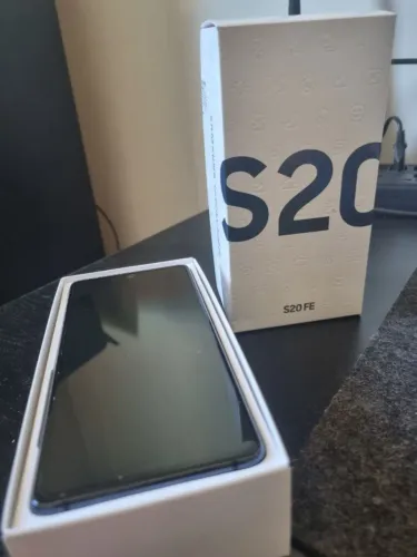 Celular Samsung S20FE