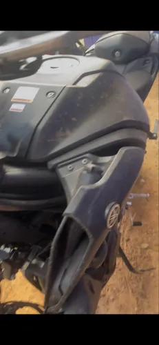 Peças e motor MT03 25/26