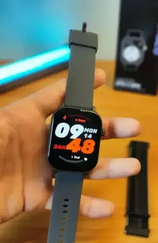 Smartwatch Zeblaze GTS 3 com GPS - Novo Lacrado, Ideal para Corrida e Academia