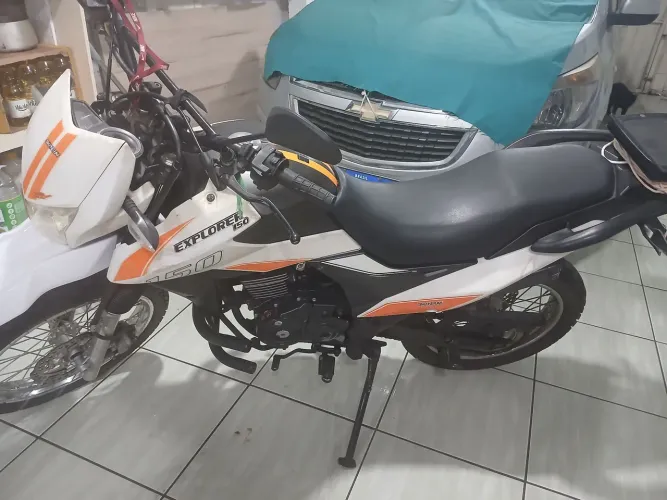 Vendo moto shineray seminova 150 kilometragem 14770