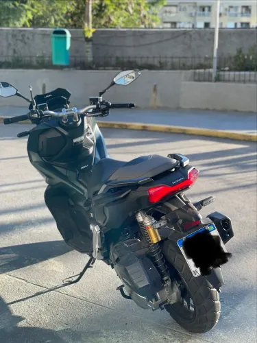 Vendo Moto Honda ADS