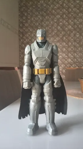 BONECO BATMAN