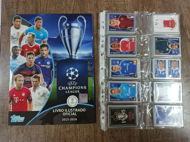 Álbum Champions League 2015 2016 completo com figurinhas soltas para colar