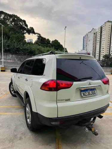 Mitsubishi Pajero Dakar HPE 3.2 4X4 T.I Dies 5P AUT 2012