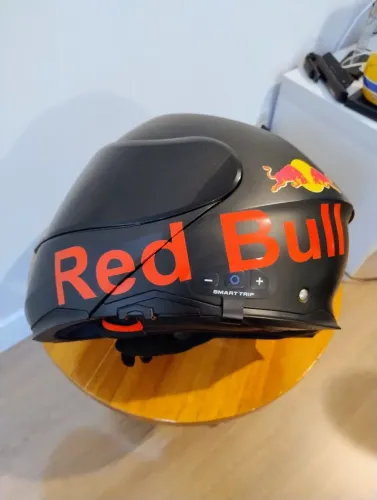 Capacete Bieffe personalizado Red Bull 