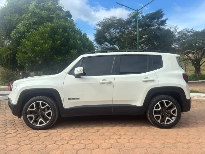Jeep Renegade Longitude 1.8 4X2 Flex 16V Aut. 2021