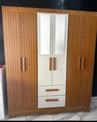 GUARDA -ROUPA CASAL 6 PORTAS E 2 GAVETAS , FAZEMOS ENTREGA GRÁTIS EM TERESINA E TIMON..