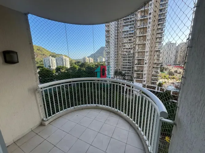 Recreio dos Bandeirantes | Apartamento 2 quartos, sendo 1 suite
