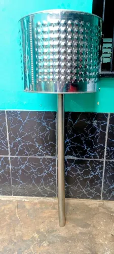 Lixeira toda de inox 