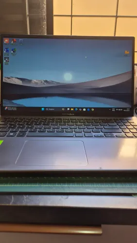 Notebook Asus i-5 10210U 8Gb Ram Ssd480 Pl. Vídeo 2gb