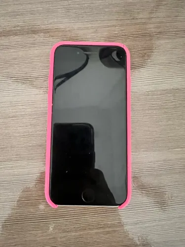 iPhone SE 64 GB