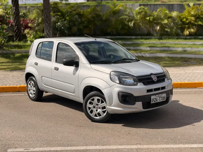 Fiat Uno Drive 1.0 Flex 6V 5P 2018