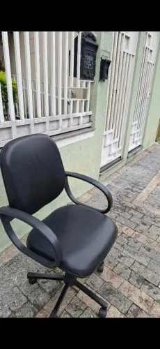 Cadeira Diretor Giratoria braço corsa