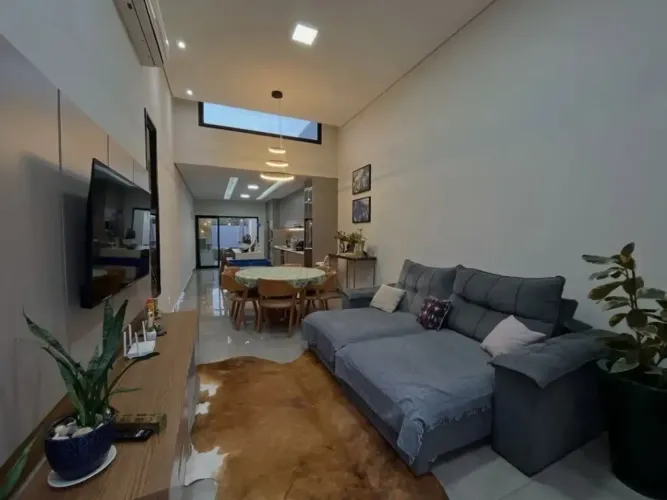 Casa Térrea Alto Padrão a Venda 130 m² 3 quartos 1 Suíte / Parque São Domingos/ Pindamonha