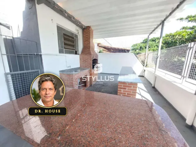 Apartamento Amplo com 2 Quartos, Dependência e Vaga em Engenho de Dentro! M83P