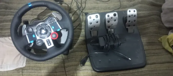 Volante Logitech g29 semi-novo em perfeito estado