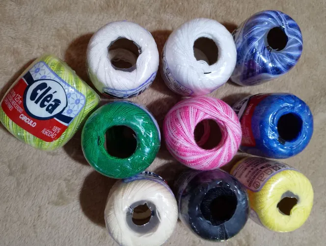 Kit 10 linhas Cléa 125m 19g crochê sortidas
