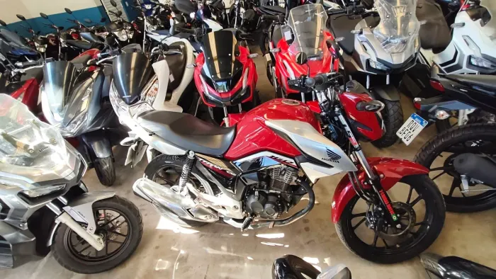 HONDA CG TITAN 160 VERMELHA 2024 Shalon veículos Cariacica