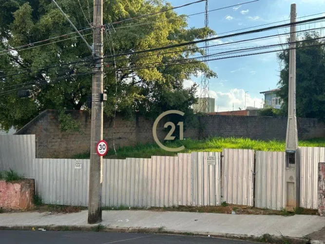 Terreno à Venda no Centro em Indaiatuba/SP - TE0885