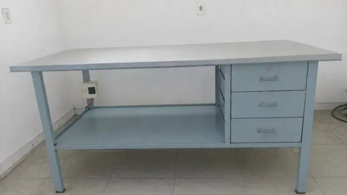 MESA DE SERVIÇO