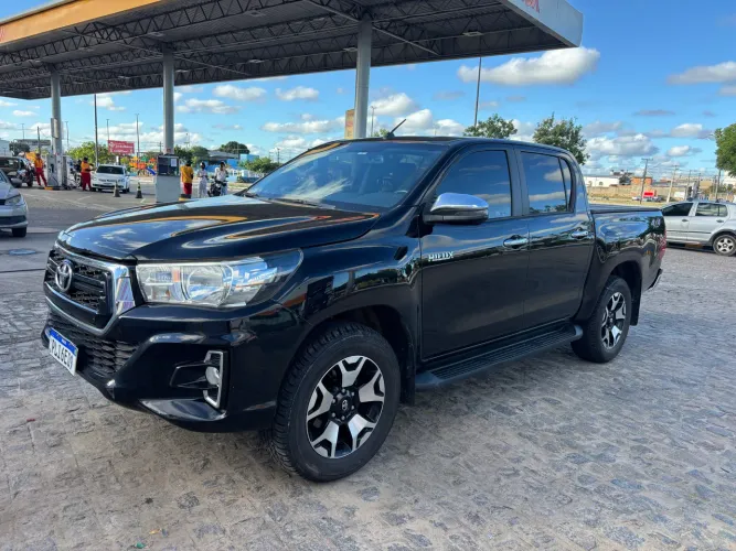 Toyota Hilux CD SRV 4X4 2.8 TDI Diesel Aut. 2019