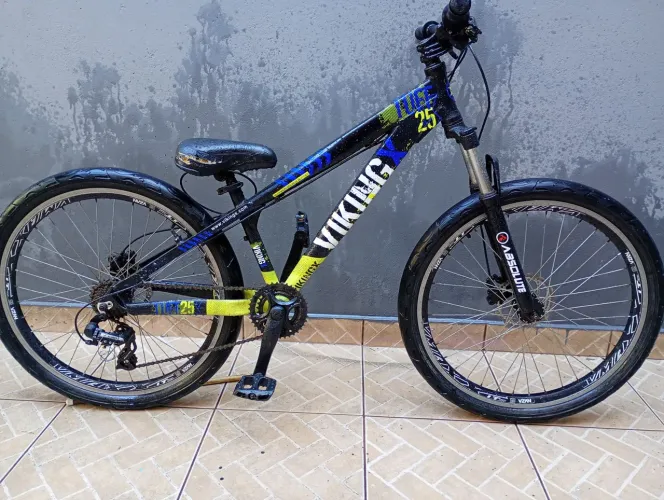 Vendo viking quadro de alumínio aro vmaxx