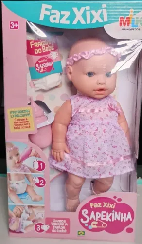 Boneca faz xixi