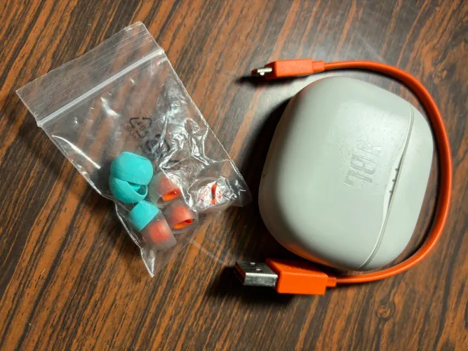 Fone Bluetooth Tune JBL 125Tws branco