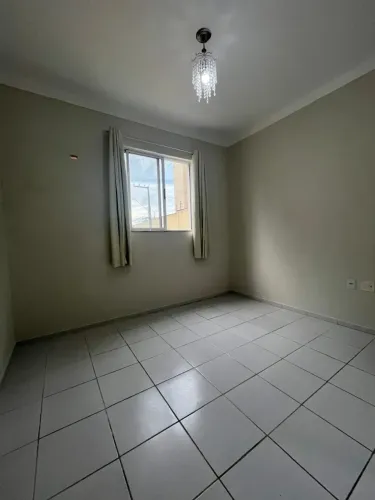 Apartamento à Venda no Condomínio Palmeiras III | Av. Mário Andreazza