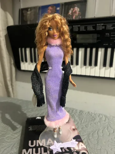 Boneca Barbie My Scene Kennedy