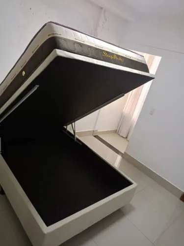 Cama baú e colchão molas ensacadas