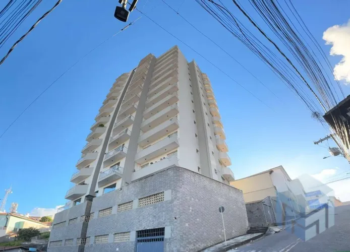 Apartamento com 3 dormitórios à venda, 170 m² por R$ 750.000,00 - Vila Bueno - Varginha/MG