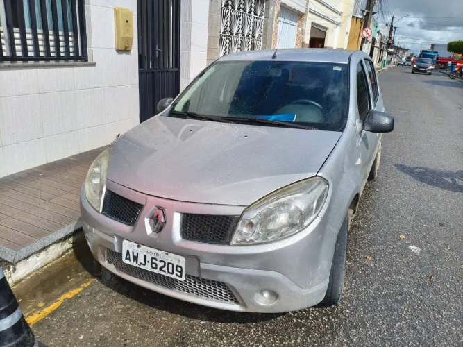 Renault Sandero Authentique Hi-flex 1.0 16V 5P 2012