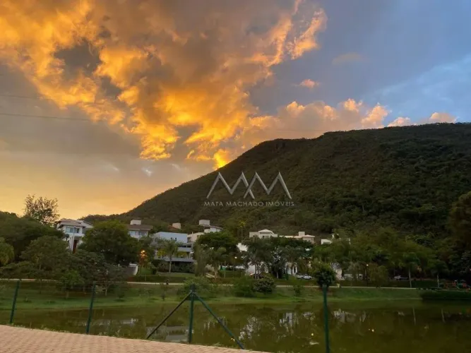 Lote à Venda no Condomínio Quintas do Sol