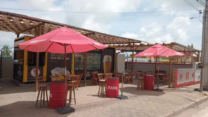 Vendo conveniencia container padrão ambev em funcionamento